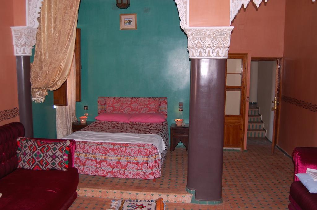 Hotel Jardin Public Фес Номер фото